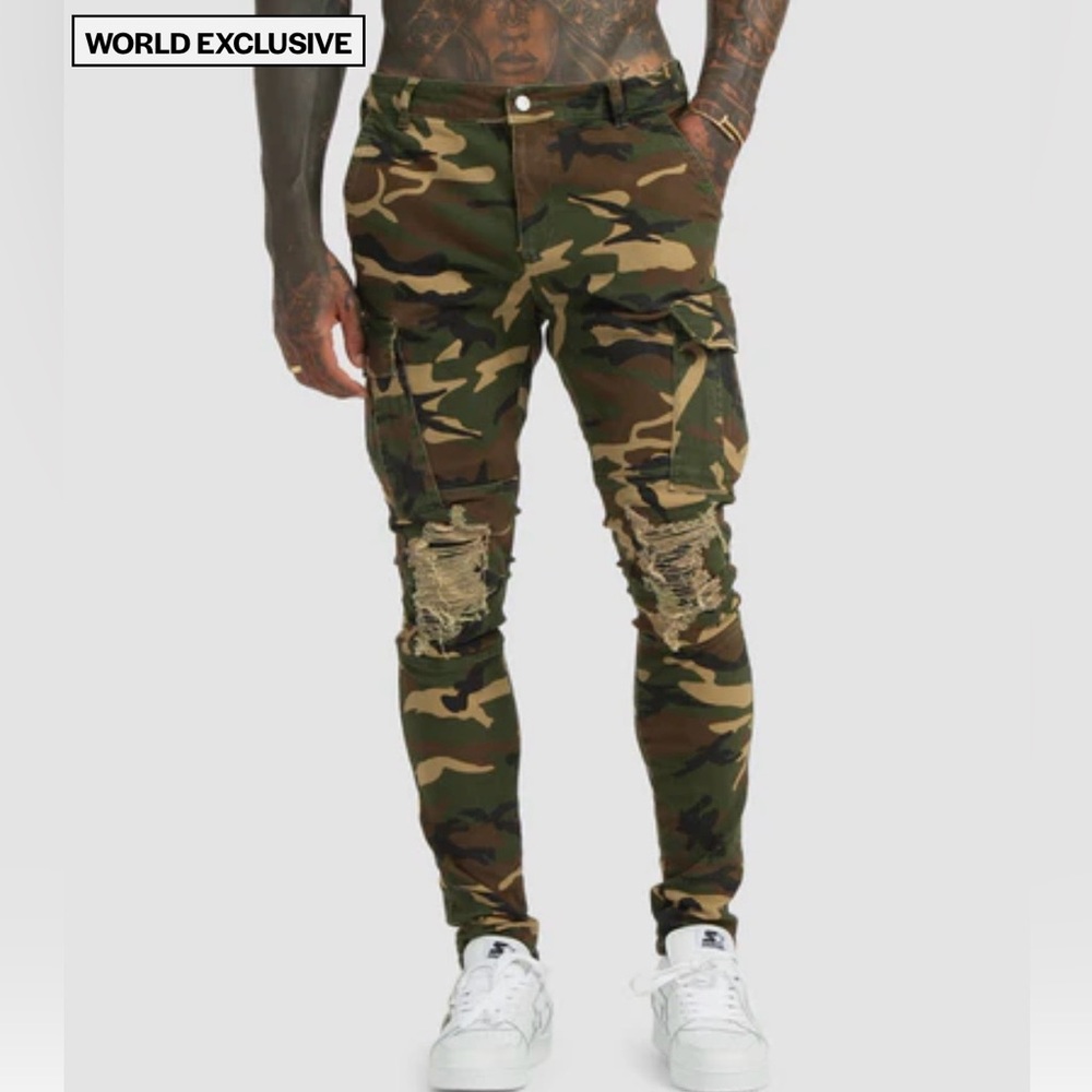 Camouflage Camo Cargo Pants with Distressed Knees